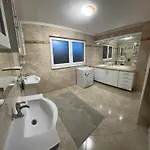 Villa Elmo Oasis